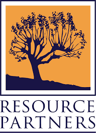 logo firmy Logo Resource Partners, klienta Climate&Strategy, który redukuje ślad węglowy i emisje CO2 współpracującej z Fundacją Climate&Strategy